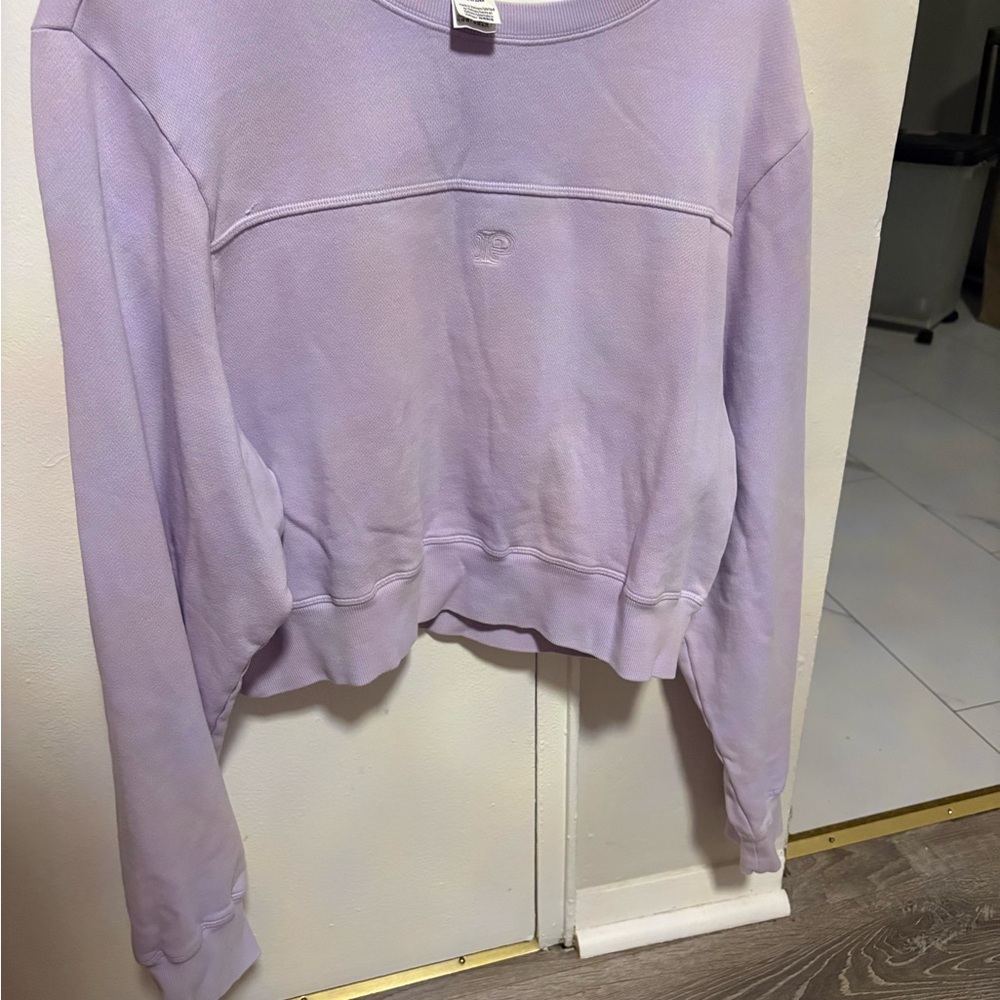 VS Pink Cropped Sweatshirt - Picture 3 of 3